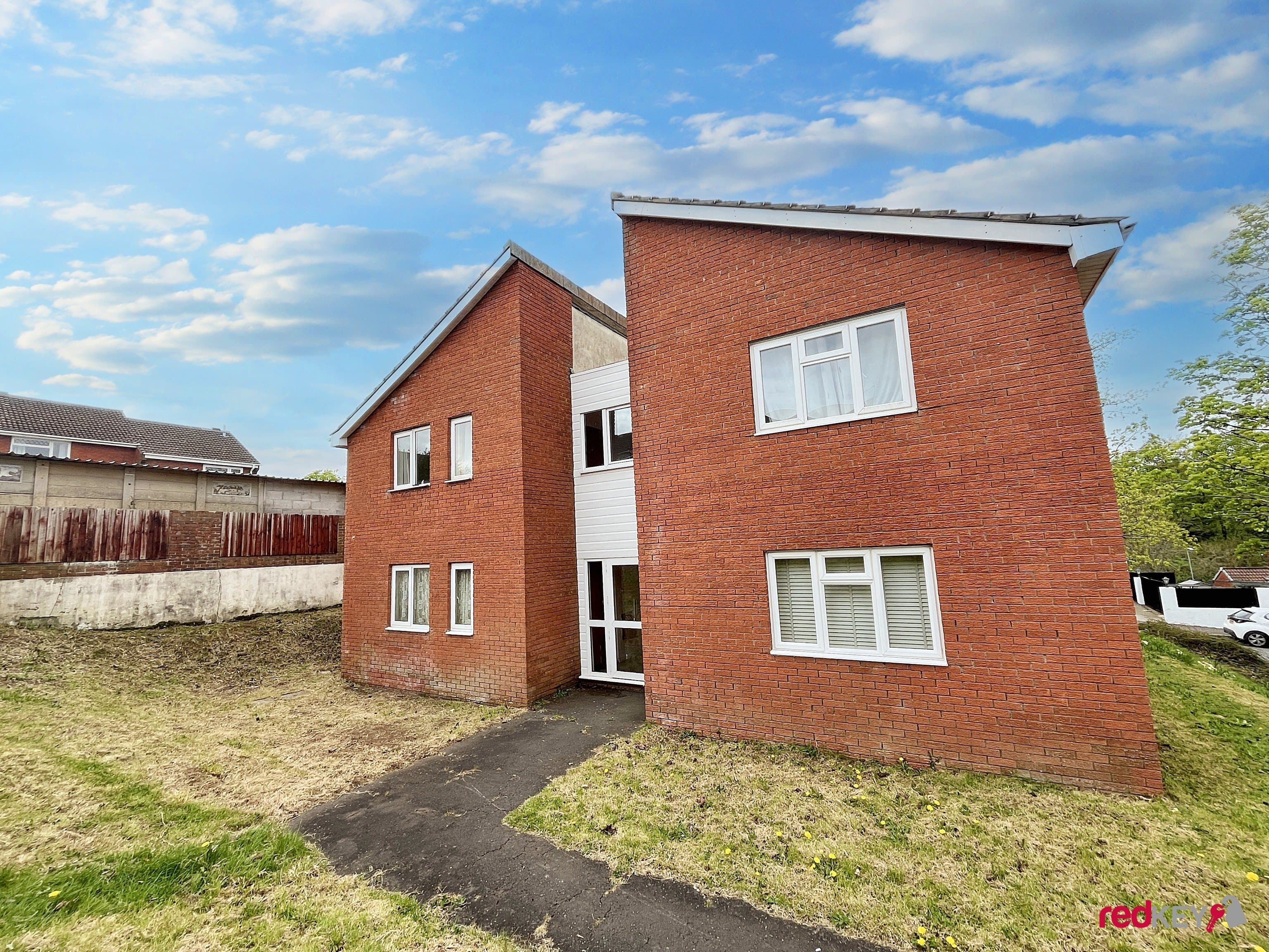 Llwyn Deri Close, Bassaleg, Newport, NP10 8JS